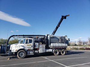 Septic Tank Pumper Truck